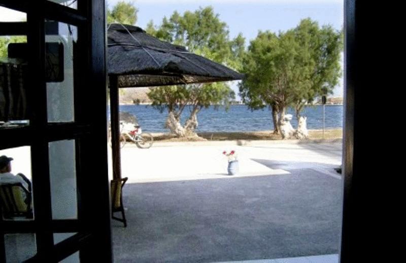 Albatross Hotel Livadi  Екстериор снимка