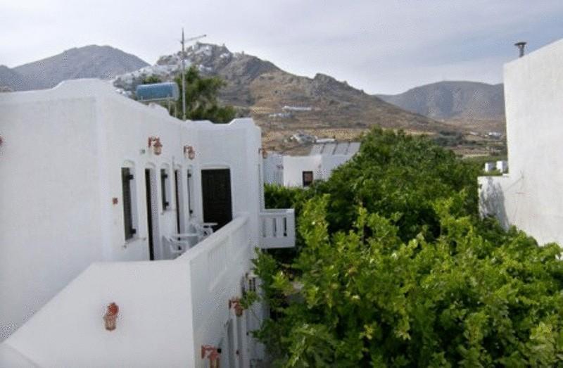 Albatross Hotel Livadi  Екстериор снимка
